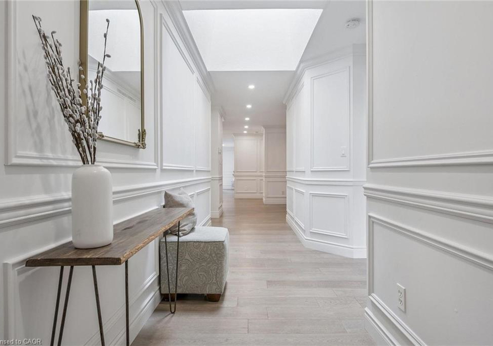 18-keys-crescent-guelph-ontario-40841677