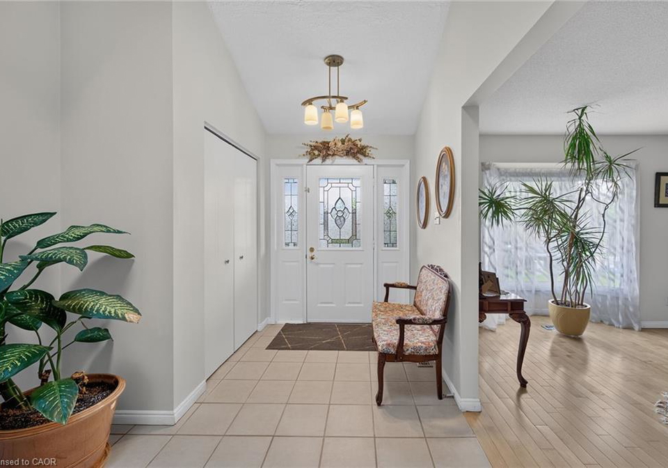 26-mcmaster-drive-caledonia-ontario-40841683