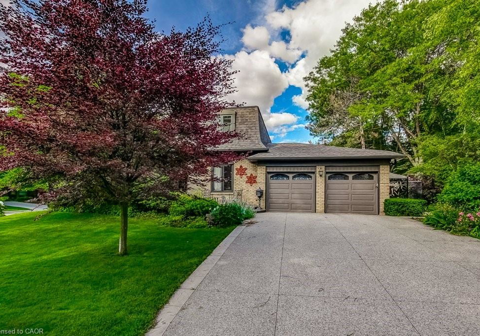 215-briar-hill-crescent-ancaster-ontario-40841684