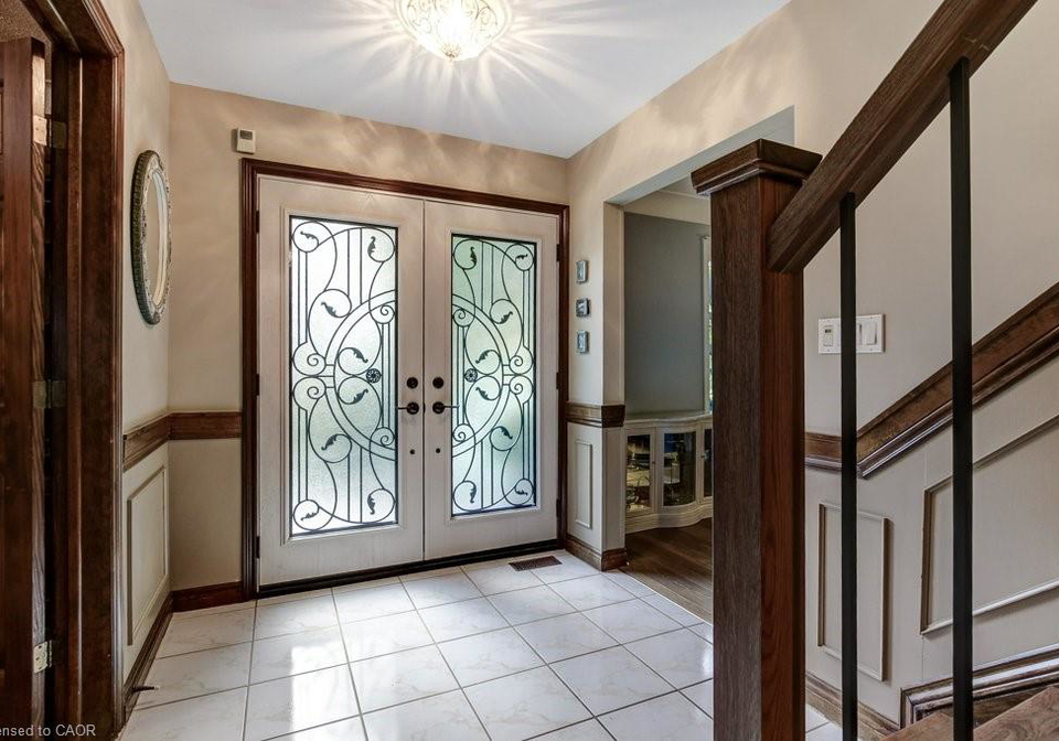 215-briar-hill-crescent-ancaster-ontario-40841684