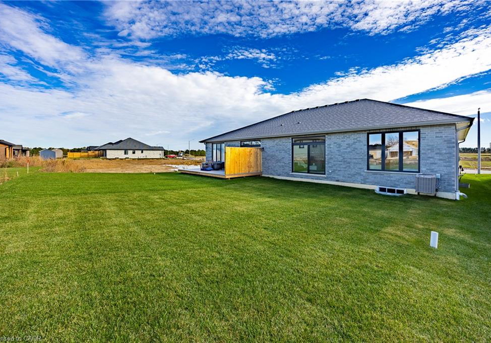 377-argyle-avenue-delhi-ontario-40841687