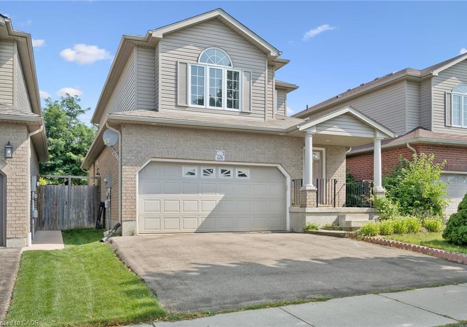226-sleaford-street-waterloo-ontario-40841696