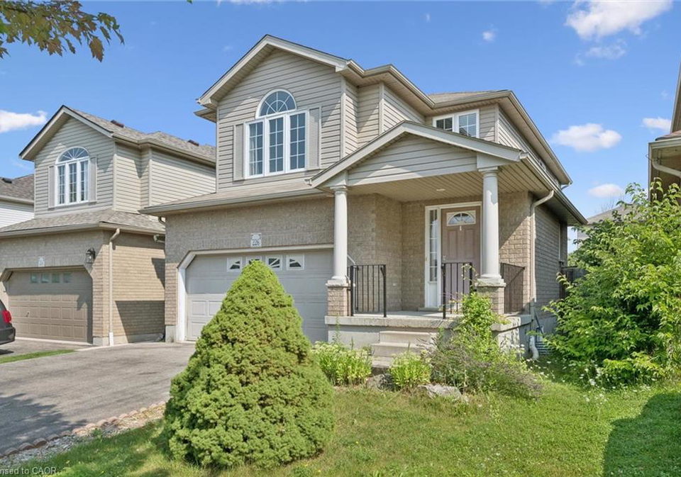 226-sleaford-street-waterloo-ontario-40841696