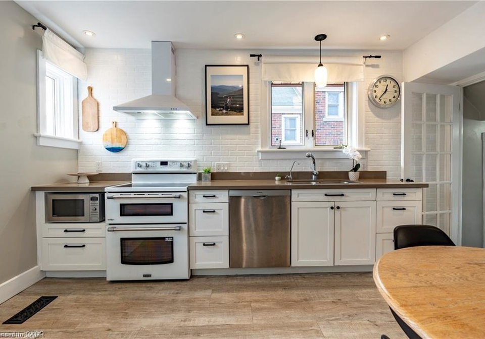 134-bridgeport-road-e-waterloo-ontario-40841722