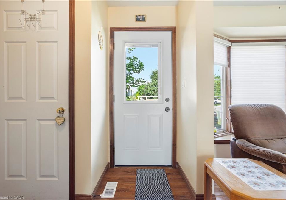 20-southvale-road-st-marys-ontario-40841743