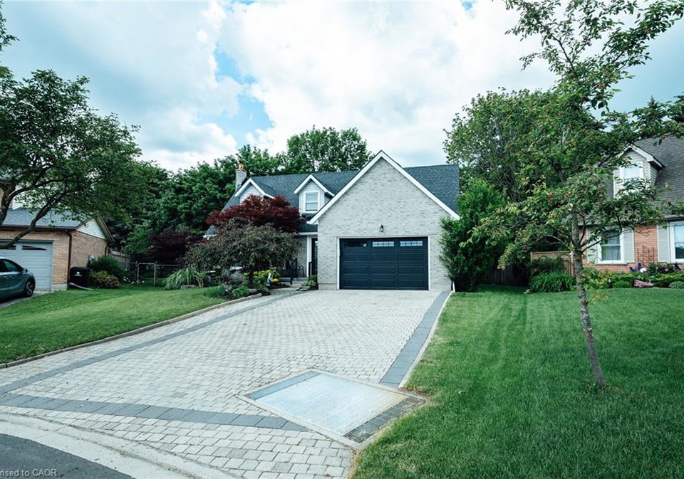 28-mcgibbon-court-kitchener-ontario-40841766