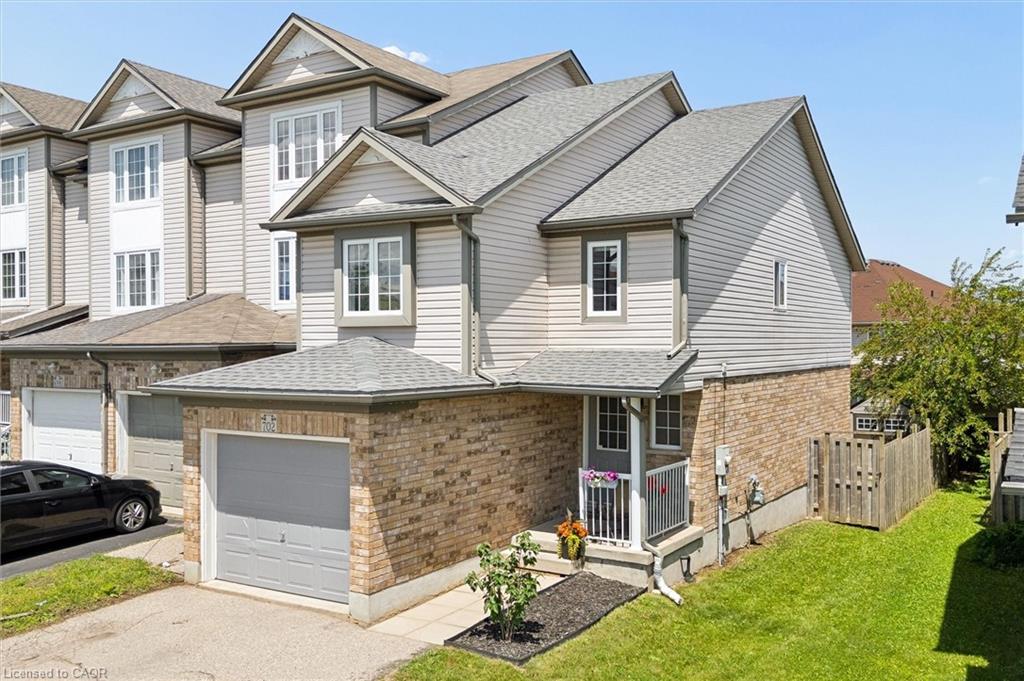 702-activa-avenue-kitchener-ontario-40841771