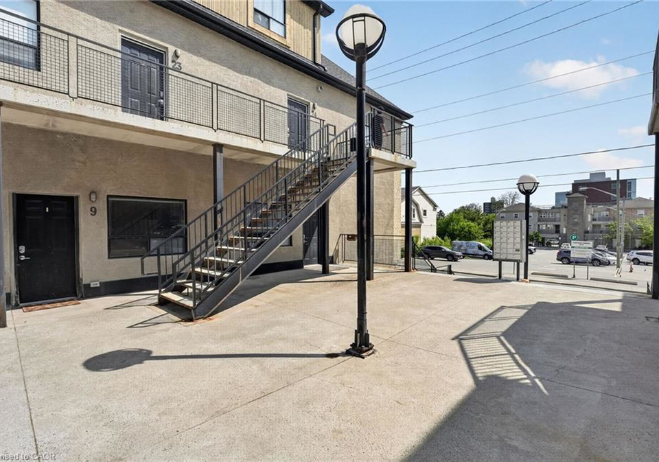 12-bridgeport-road-e-waterloo-ontario-40841777