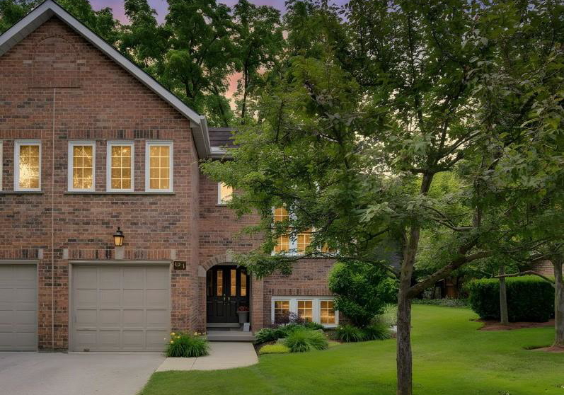 60-allen-street-w-waterloo-ontario-40841788