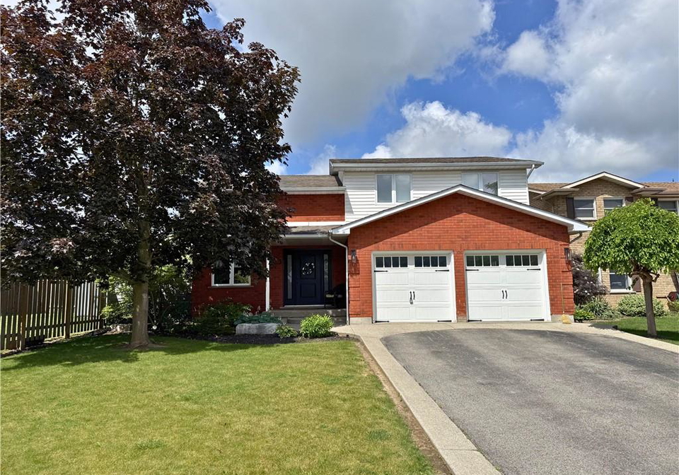 3-kintyre-court-caledonia-ontario-40841813