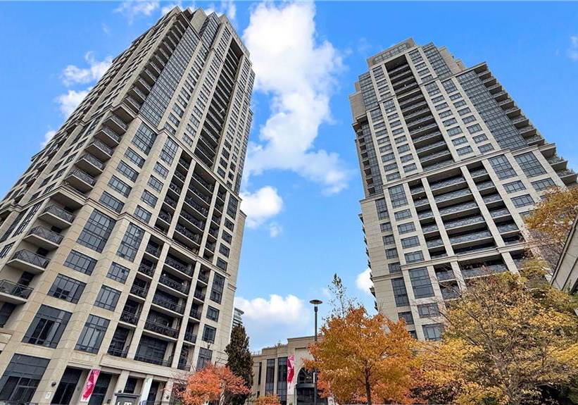 2-eva-road-etobicoke-ontario-40841832