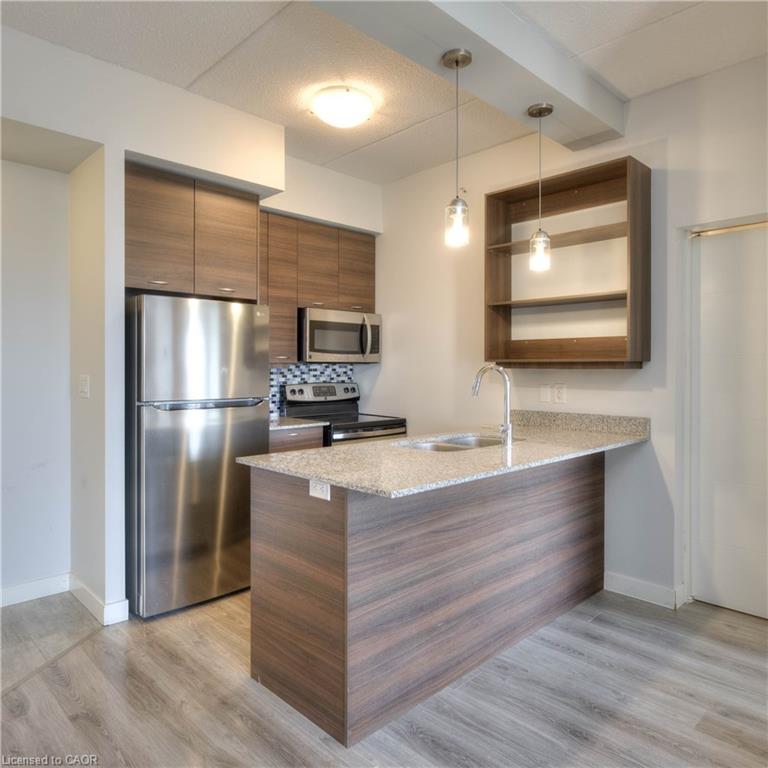 318-spruce-street-waterloo-ontario-40841844