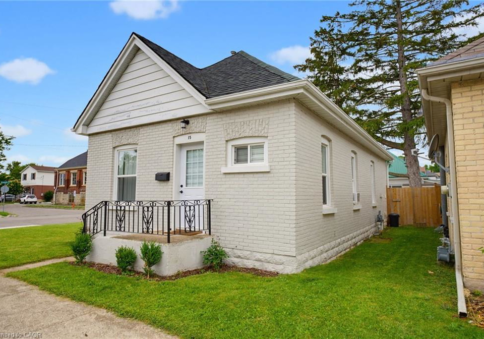 15-gordon-street-brantford-ontario-40841849