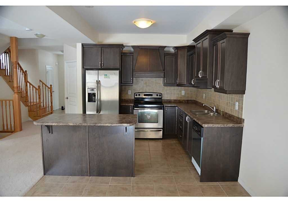 327-stonehenge-drive-ancaster-ontario-40841871