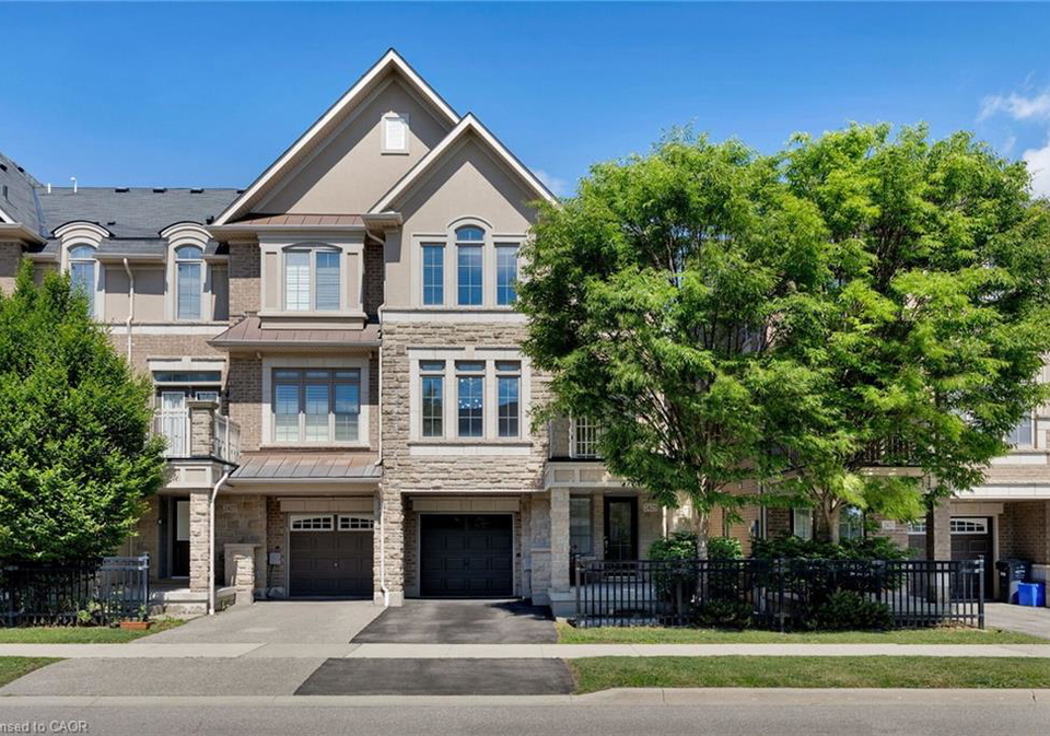 2425-greenwich-drive-oakville-ontario-40841873