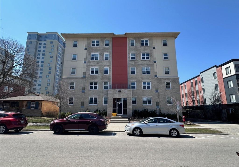 271-lester-street-waterloo-ontario-40841883