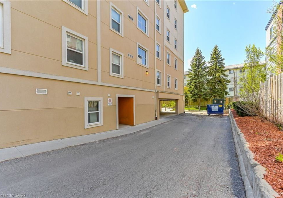 271-lester-street-waterloo-ontario-40841883