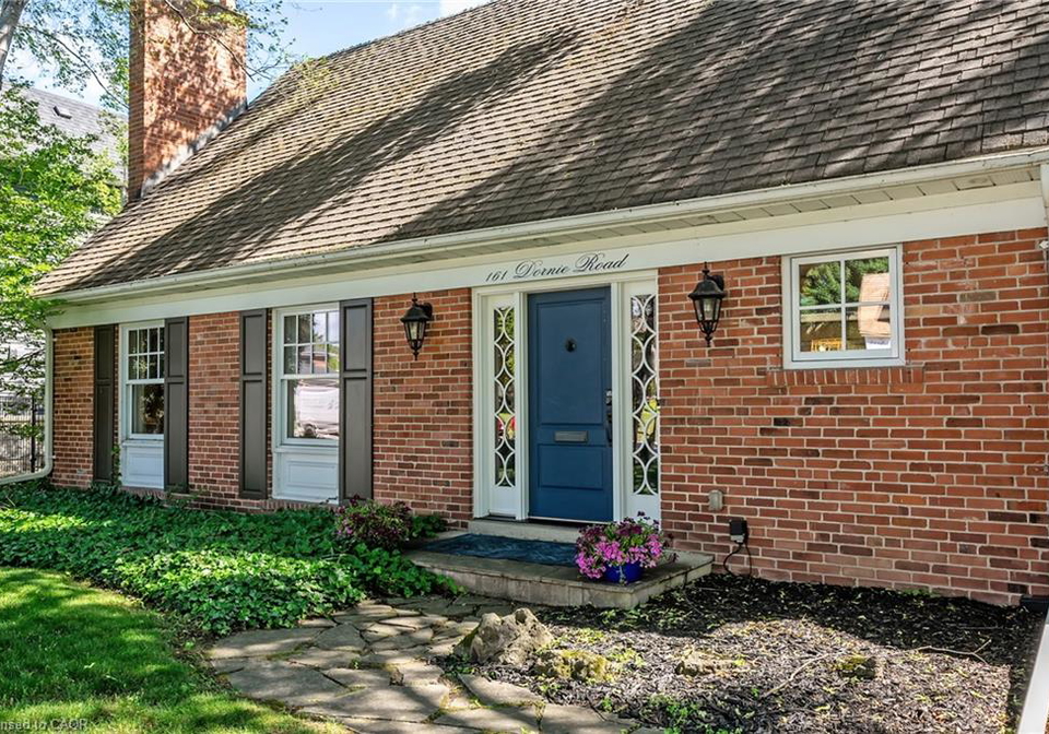 161-dornie-road-oakville-ontario-40841884