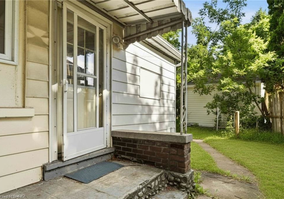 52-marlborough-street-brantford-ontario-40841897
