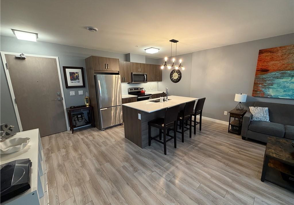467-charlton-avenue-e-hamilton-ontario-40841910