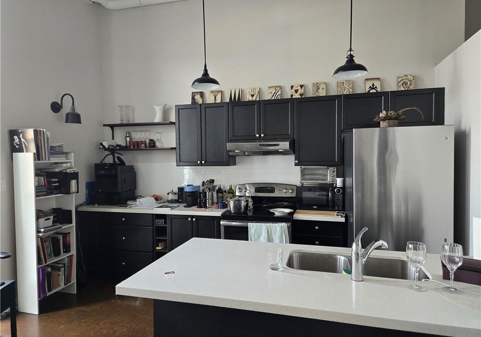 11-rebecca-street-hamilton-ontario-40841934