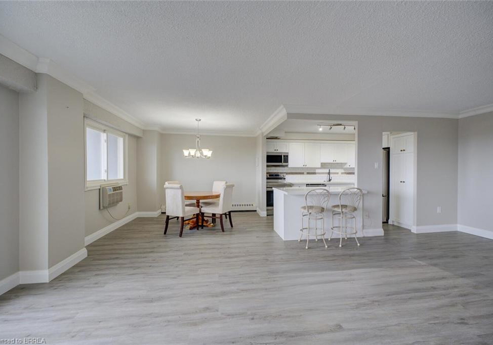 640-west-street-brantford-ontario-40841975