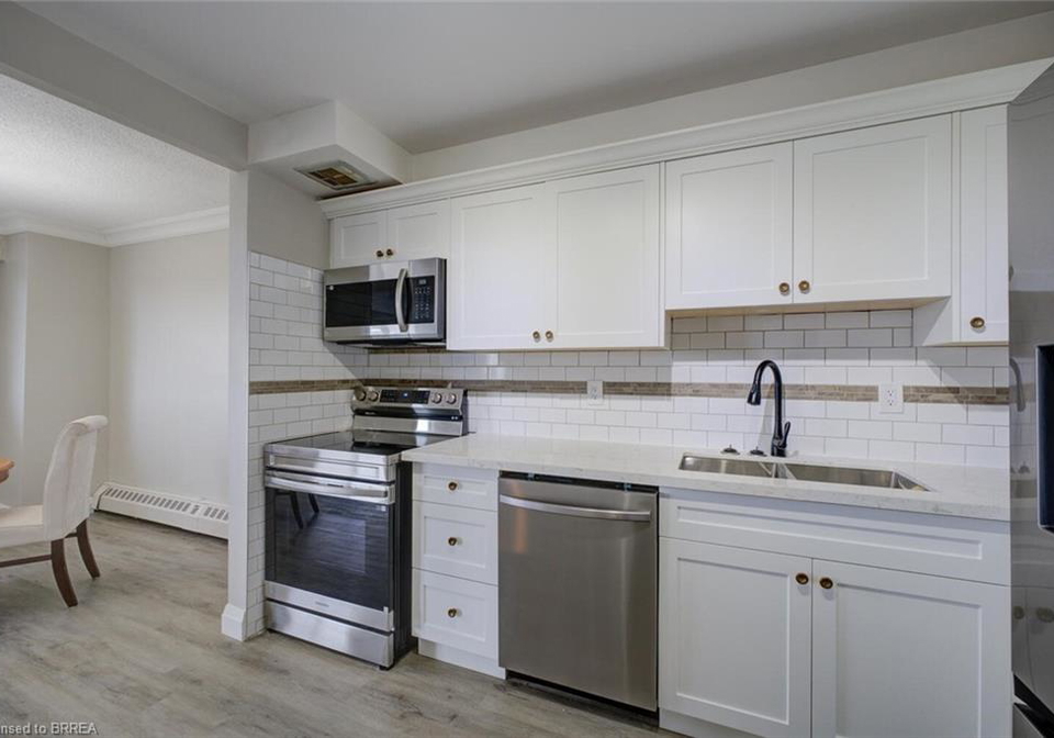 640-west-street-brantford-ontario-40841975