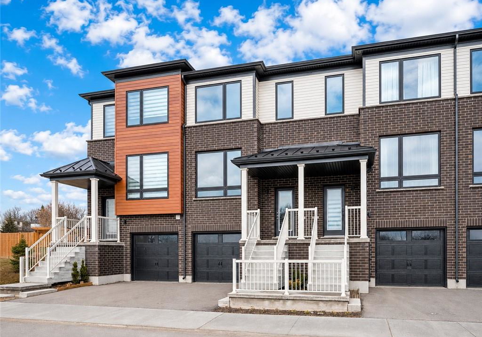 27-sora-lane-guelph-ontario-40841987