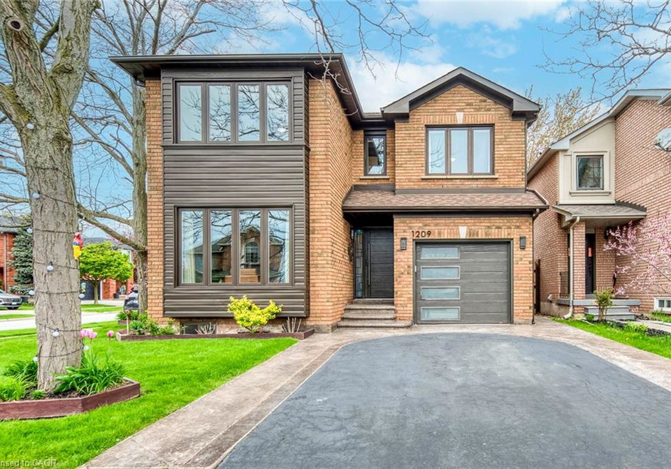 1209-old-oak-drive-oakville-ontario-40841991