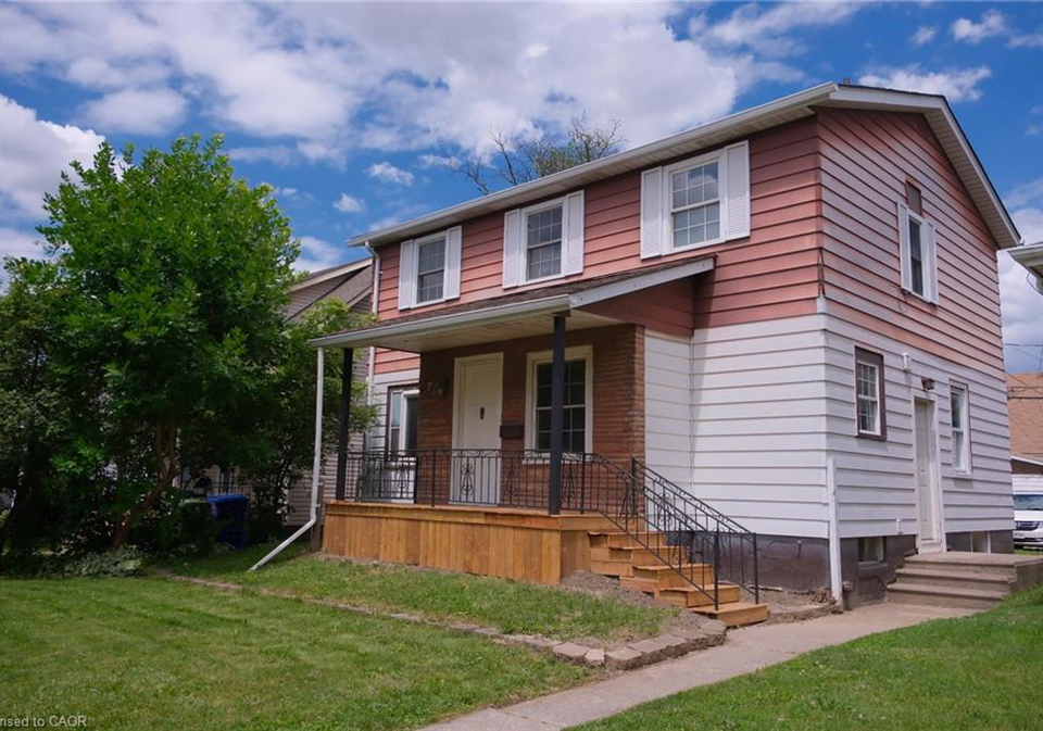 738-randolph-avenue-windsor-ontario-40841997