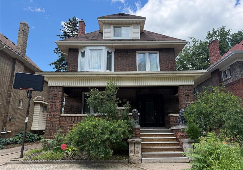 70-proctor-boulevard-hamilton-ontario-40842000