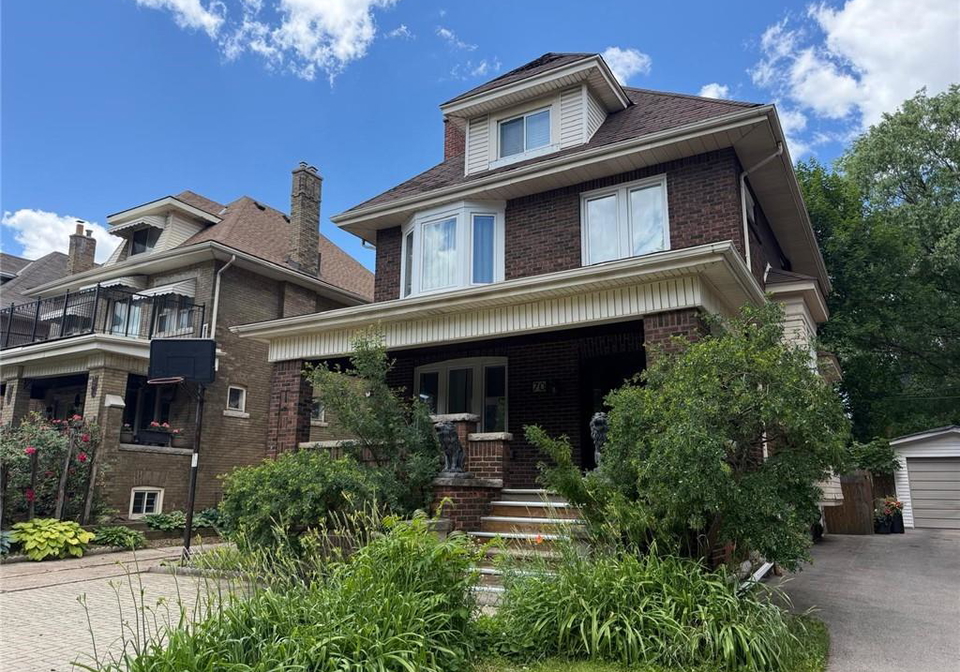 70-proctor-boulevard-hamilton-ontario-40842000