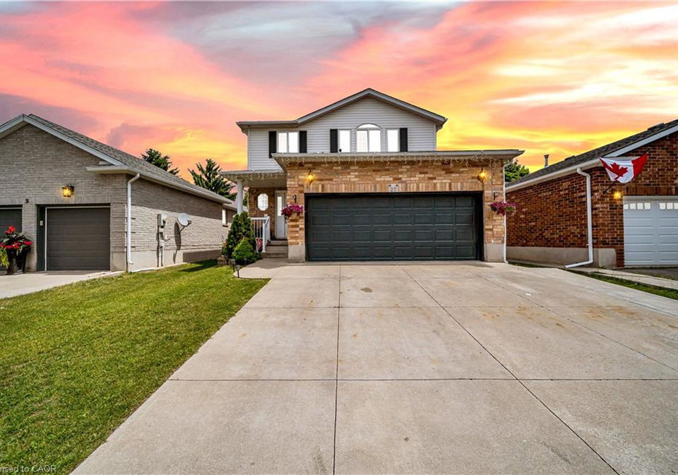 27-fraserwood-court-cambridge-ontario-40842011