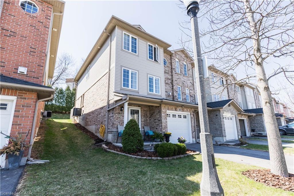 7-southside-place-hamilton-ontario-40842012