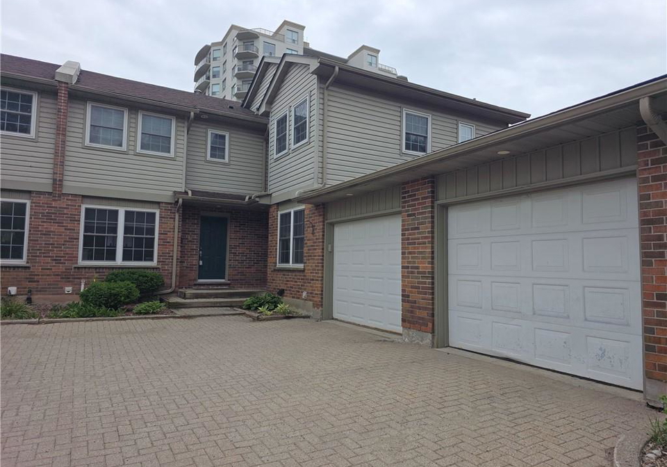250-keats-way-waterloo-ontario-40842072