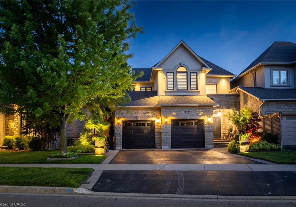 2444-valleyridge-drive-oakville-ontario-40842101
