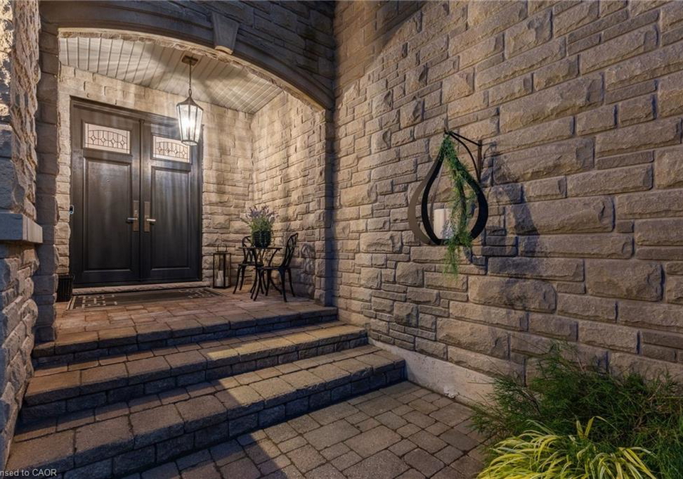 2444-valleyridge-drive-oakville-ontario-40842101