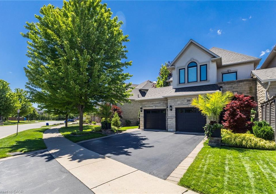 2444-valleyridge-drive-oakville-ontario-40842101