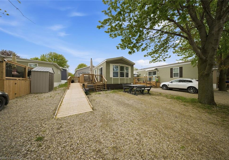 99-fourth-concession-road-burford-ontario-40842116