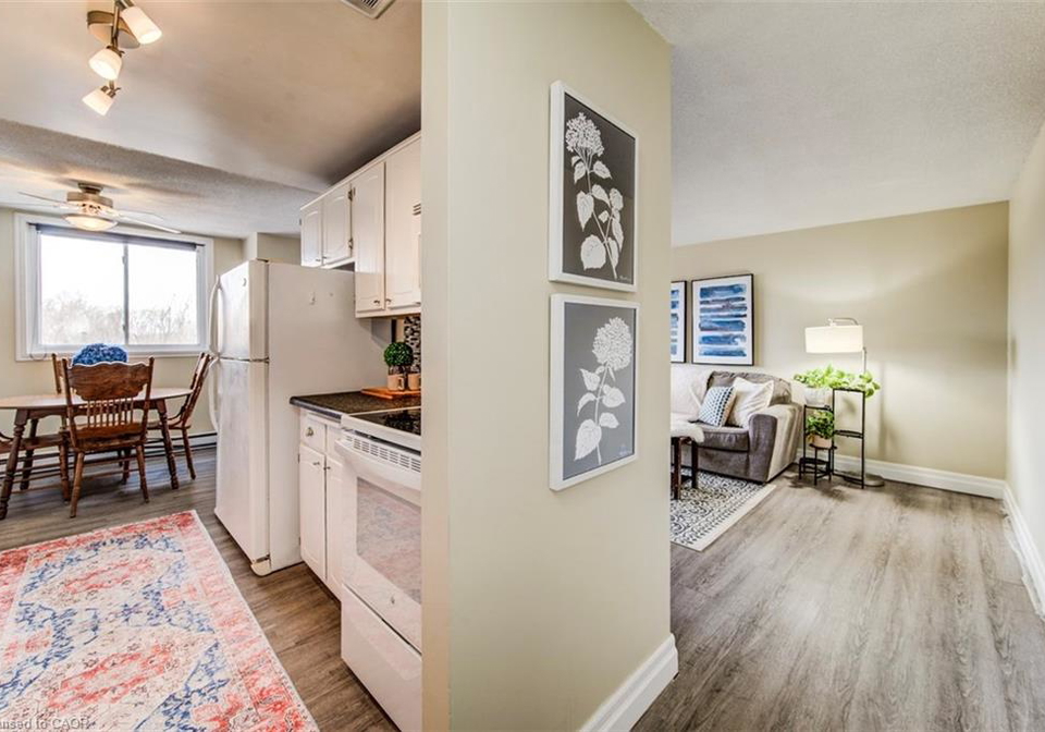 303-4-avalon-place-kitchener-ontario-40842117