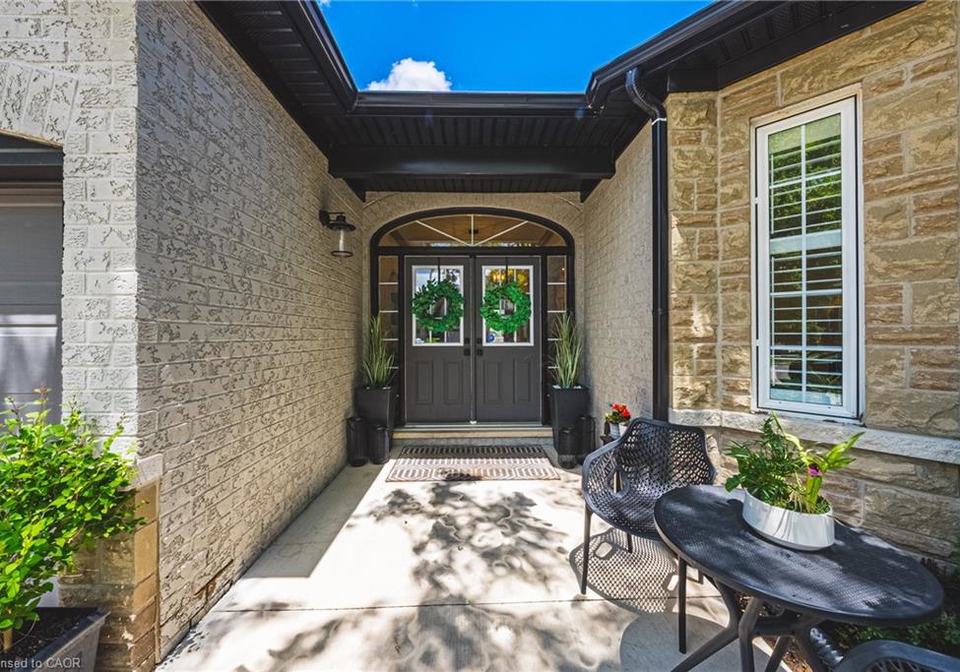 32-kopperfield-lane-mount-hope-ontario-40842122