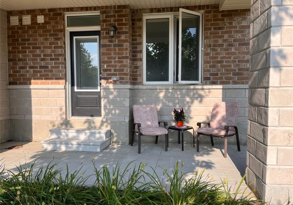 40-daylily-lane-kitchener-ontario-40842151