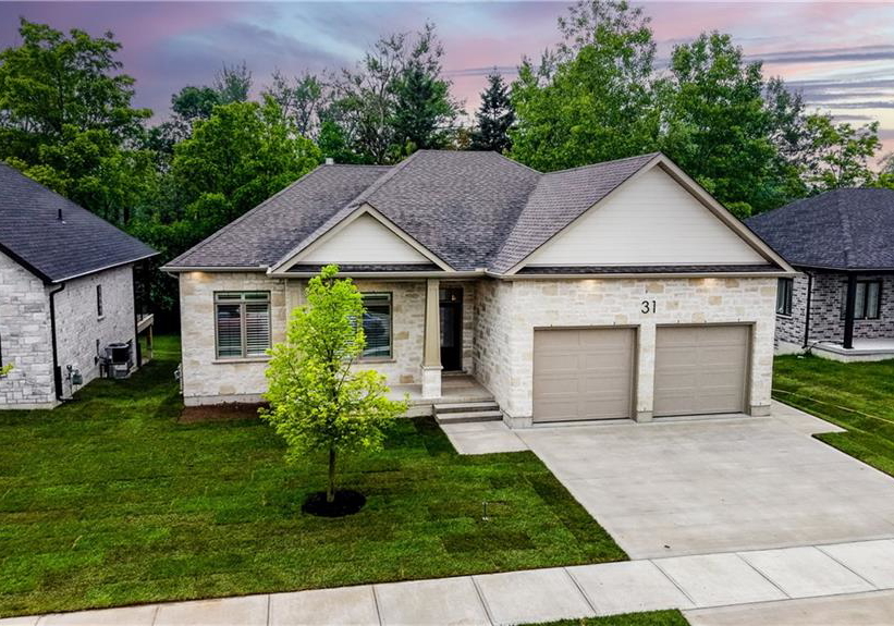 31-gilmer-crescent-listowel-ontario-40842162