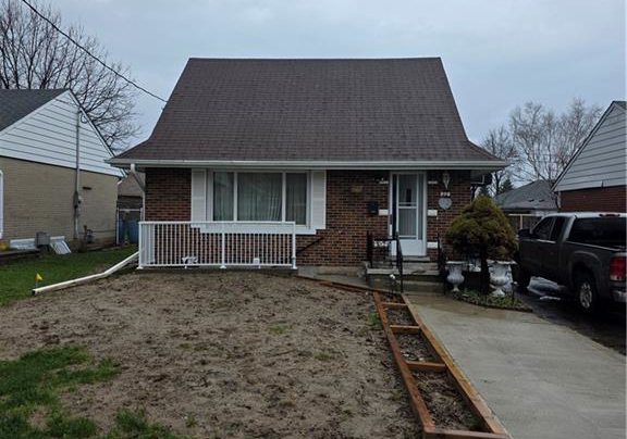 22-montrose-avenue-kitchener-ontario-40842168