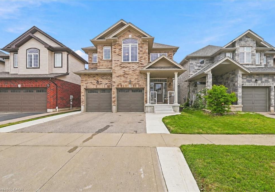 921-eden-oak-court-kitchener-ontario-40842172