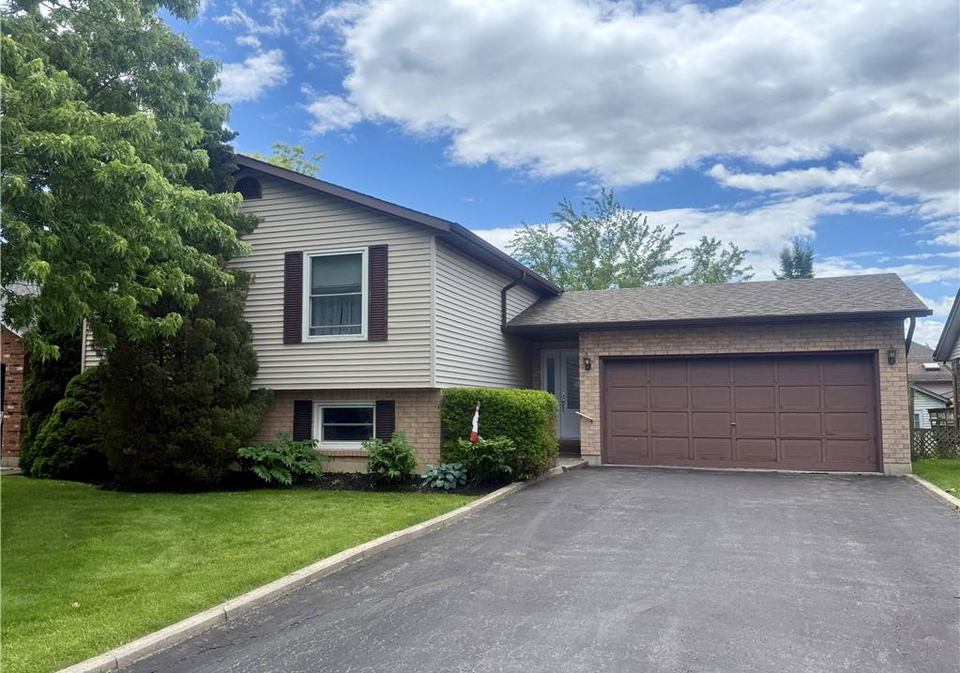 32-mcmaster-drive-caledonia-ontario-40842257