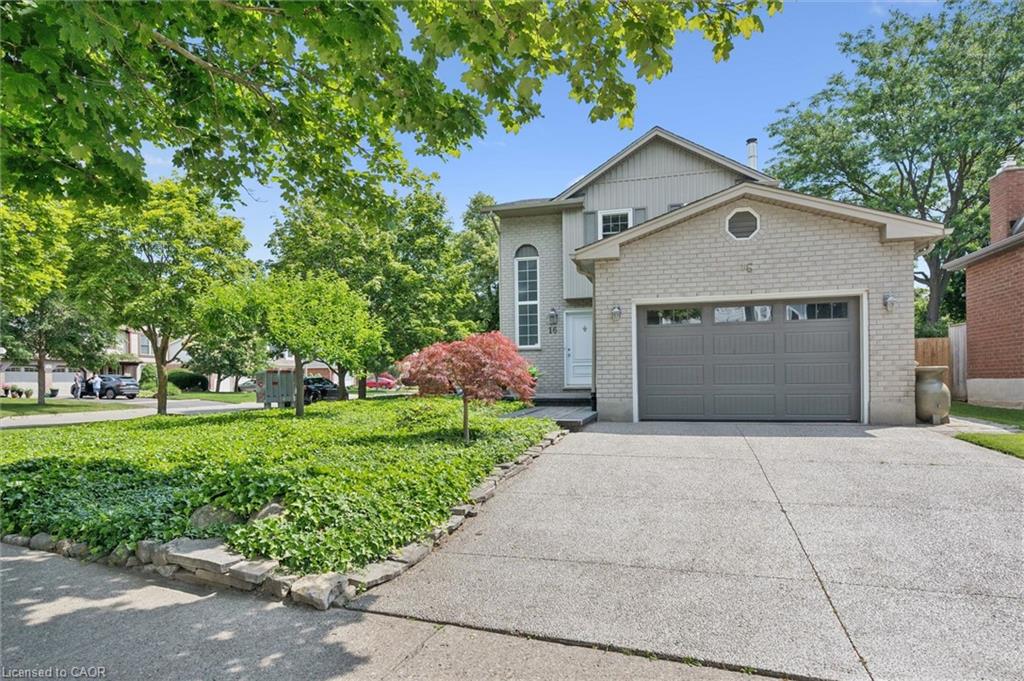 16-manitoulin-crescent-kitchener-ontario-40842278