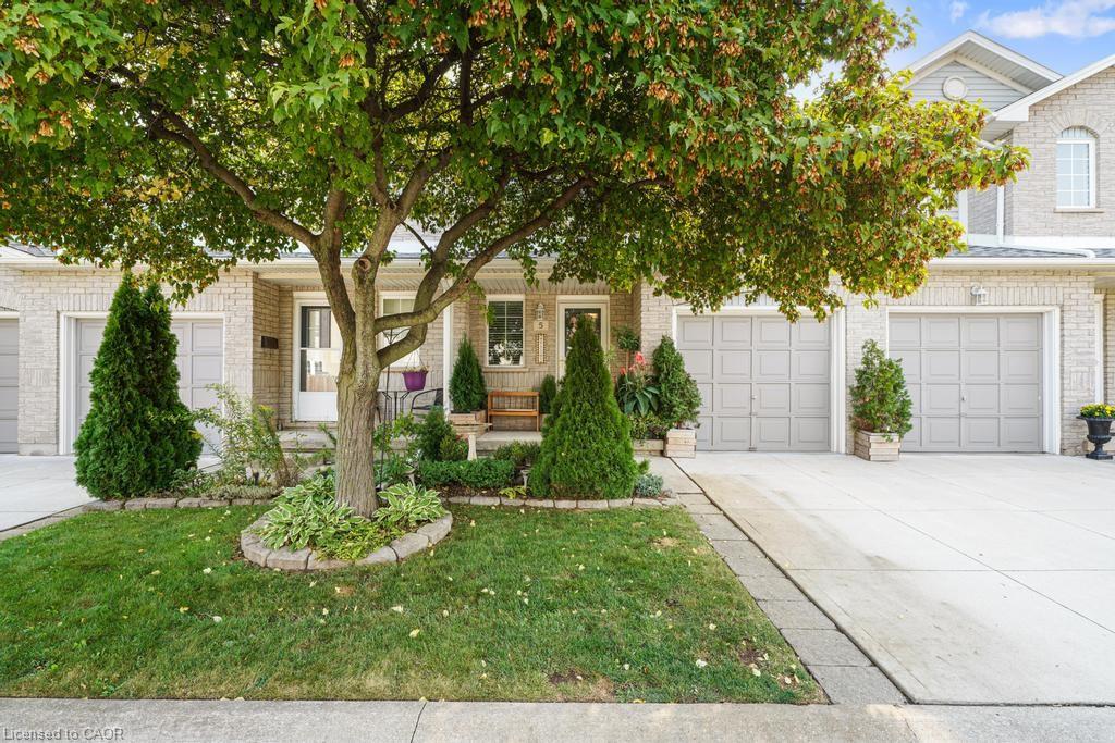 104-frances-avenue-stoney-creek-ontario-40842289