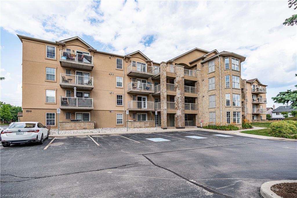 1810-walkers-line-burlington-ontario-40842313