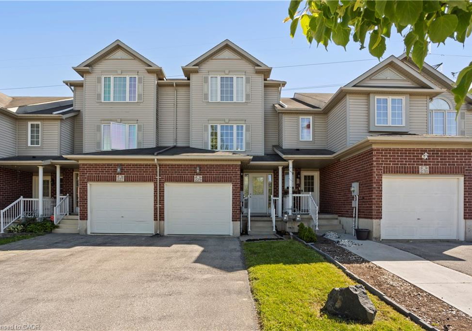 229-parkvale-drive-kitchener-ontario-40842318